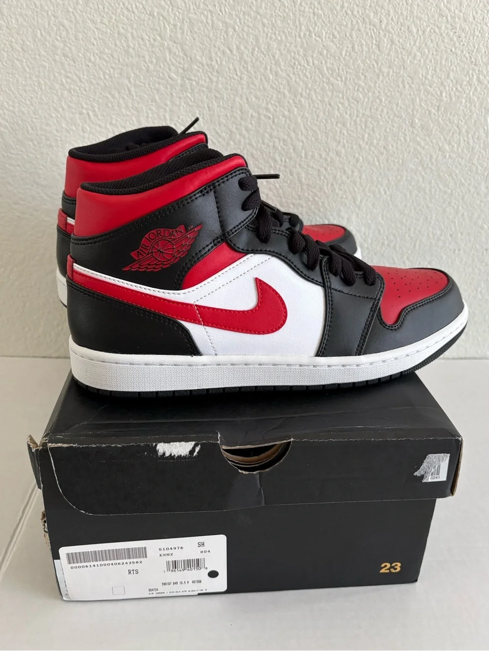 NEW Air Jordan 1 Mid Bred Toe 10.5 Black Fire Red White 554724-079 Men Size 10.5